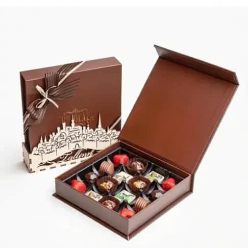 Custom Chocolate Boxes with Inserts 3