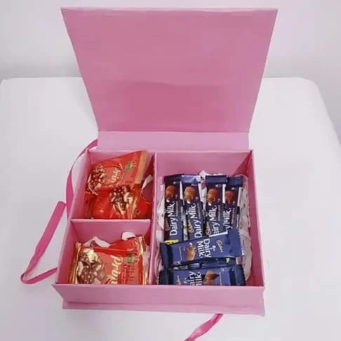 Custom Chocolate Gift Boxes 3