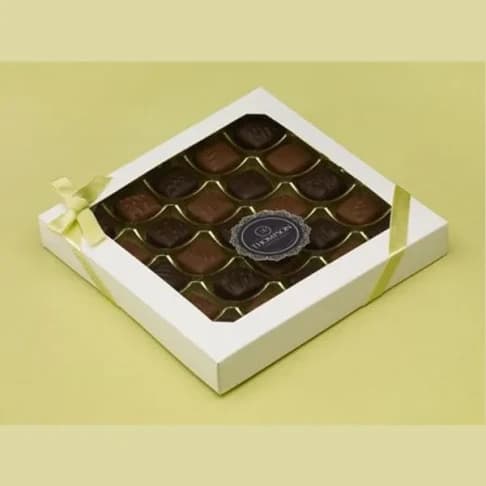 Custom Chocolate Boxes with Window 4