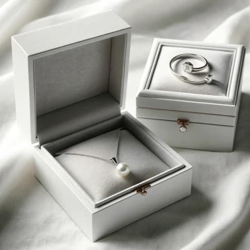 Custom Necklace Boxes 4