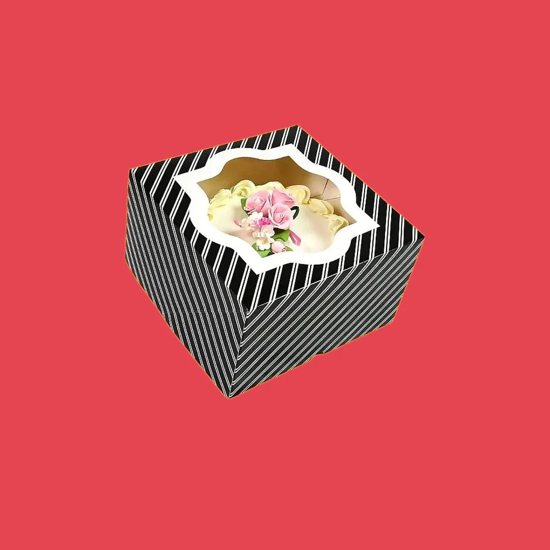 Square Boxes for Cake
